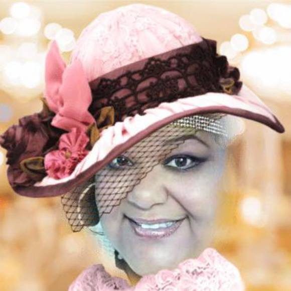 Meet your Posher, Beverly - Picture 1 of 1